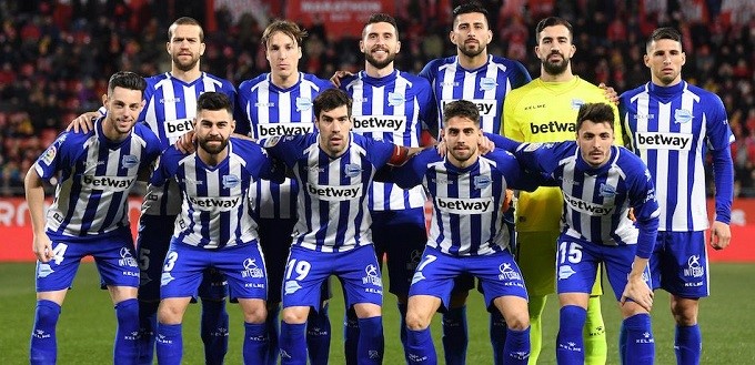 Soi kèo nhà cái Granada vs Deportivo Alaves, 07/12/2019 – VĐQG Tây Ban Nha