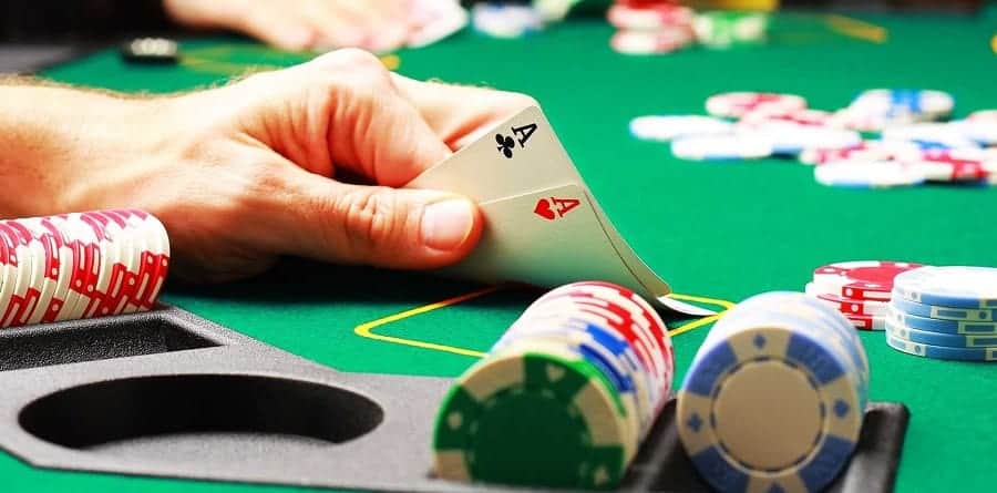 Hậu quả khi mắc sai lầm trong Poker online