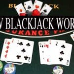 Với blackjack nên lựa chọn thể loại nào để tham gia?